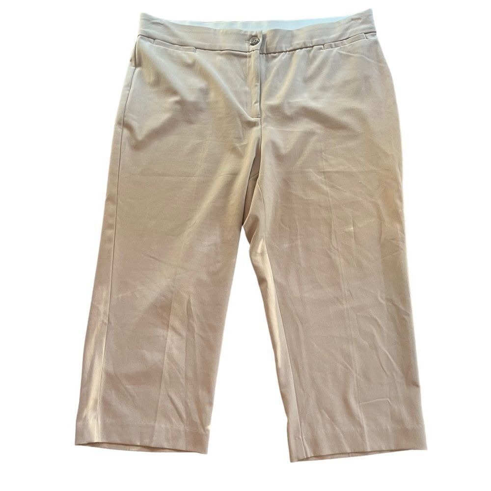 Briggs New York Women's Size 16 Capri Pants​​​​